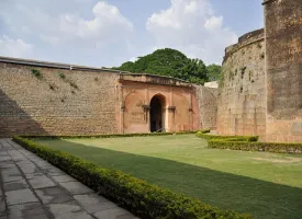 Bangalore Fort visiting hours