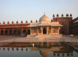 Fatehpur Sikri visiting hours