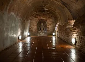 Wat Phra Singh Woramahawihan visiting hours