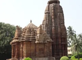 Rajarani Temple visiting hours