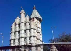 Siddhivinayak Temple visiting hours