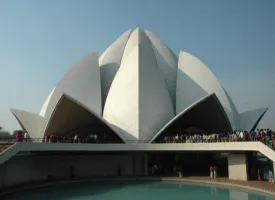 Lotus Temple visiting hours